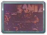 Santa en San Sebastian de los Reyes en el festival "Sanse Rock" 1985. 3